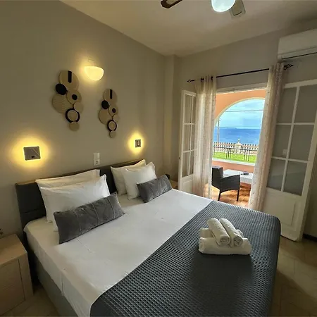 Nikos Corfu Daire