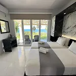 Nikos Corfu Apartment *