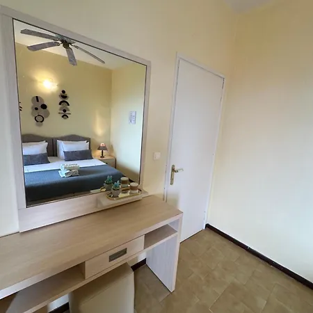 Nikos Corfu Apartamento *