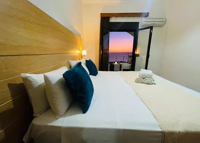 Nikos Corfu